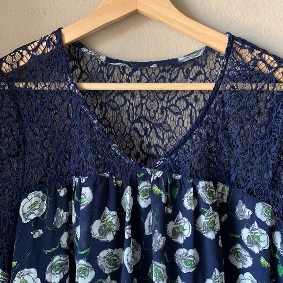 ENTRO Navy Blue Floral Bell Sleeve Mini Dress - Picture 3 of 10